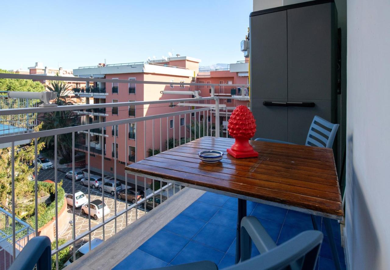Coral Apartments Sorrento Exteriör bild